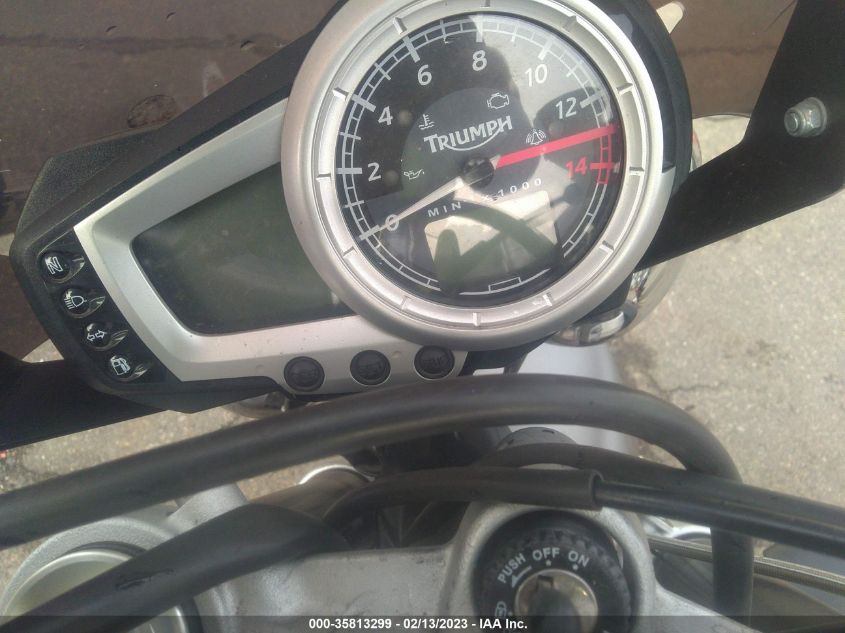 2009 TRIUMPH MOTORCYCLE STREET TRIPLE R SMTD02NE59J393195