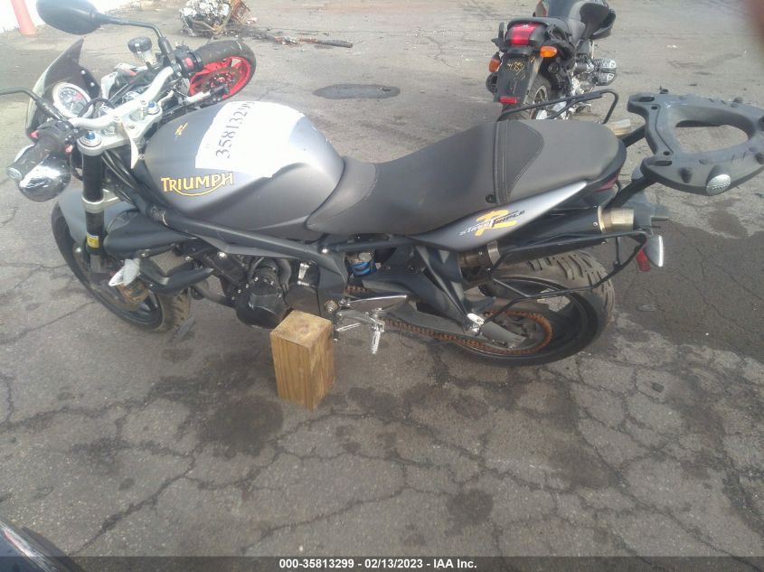 2009 TRIUMPH MOTORCYCLE STREET TRIPLE R SMTD02NE59J393195