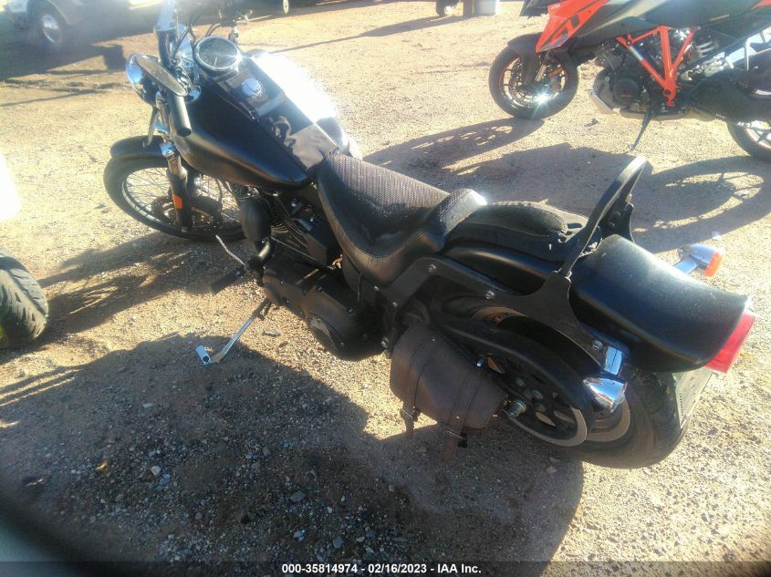 2005 HARLEY-DAVIDSON FXSTBI 1HD1JAB145Y028050