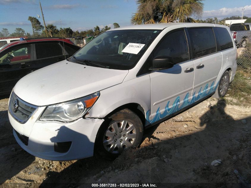 2013 VOLKSWAGEN ROUTAN S 2C4RVAAG6DR819178