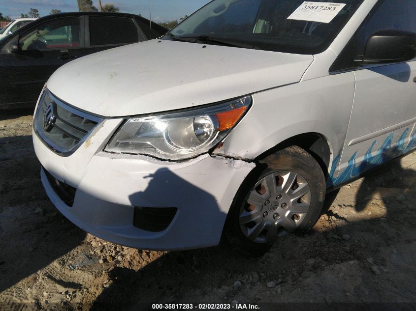 2013 VOLKSWAGEN ROUTAN S 2C4RVAAG6DR819178