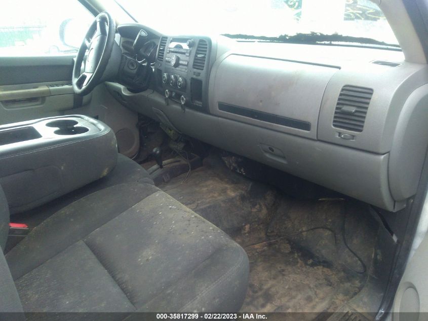 2013 CHEVROLET SILVERADO 2500HD WORK TRUCK 1GC2KVCG8DZ342466