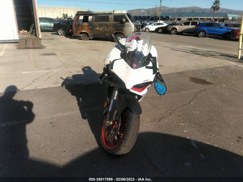 2021 DUCATI PANIGALE V2 ZDMHAATWXMB005078