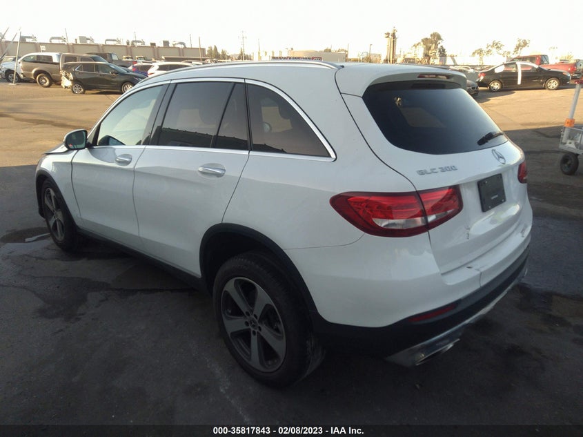 VIN WDC0G4JB5JV077416 2018 MERCEDES-BENZ GLC GLC 300
