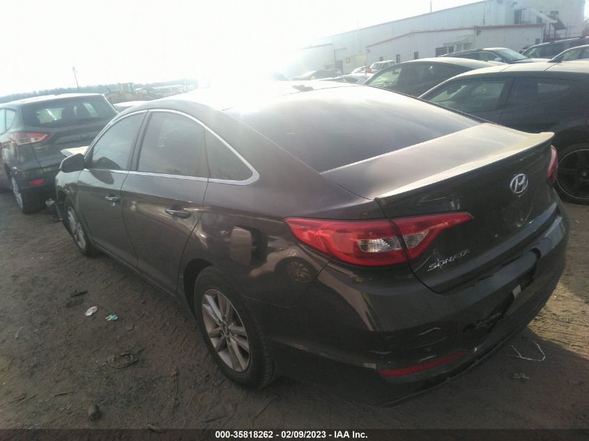 2015 HYUNDAI SONATA 2.4L SE - 5NPE24AF9FH120465