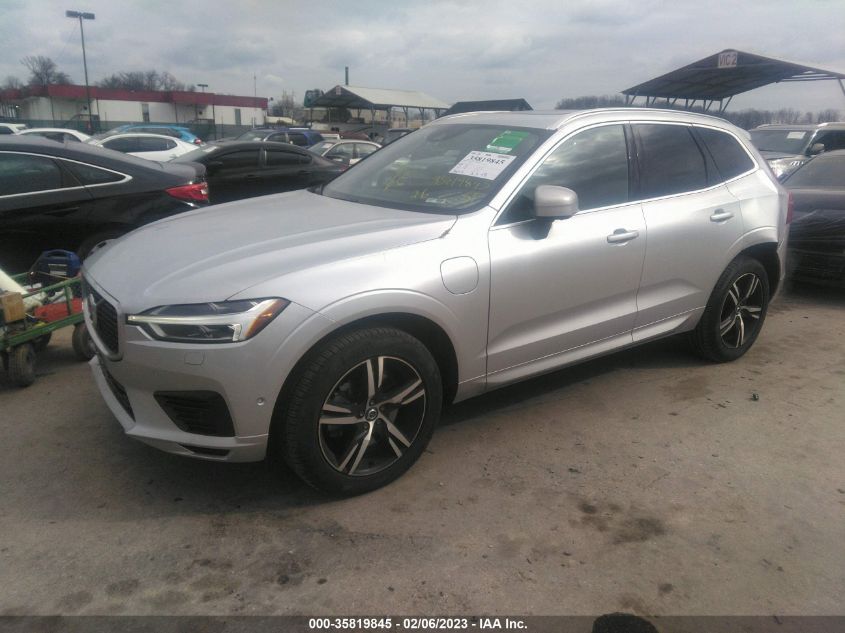 2019 VOLVO XC60 HYBRID T8 R-DESIGN YV4BR0DM1K1379984