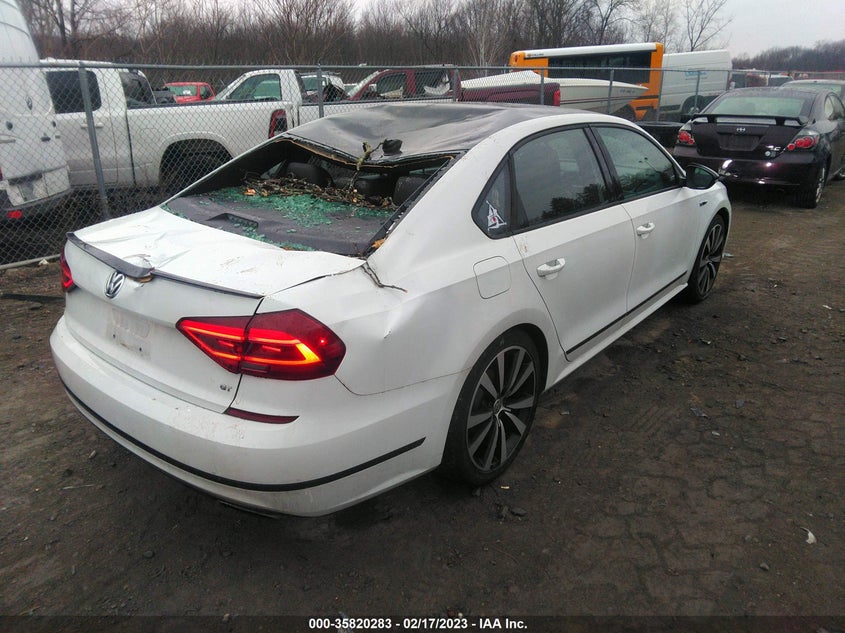 VIN 1VWJM7A3XJC050055 2018 VOLKSWAGEN PASSAT V6 GT