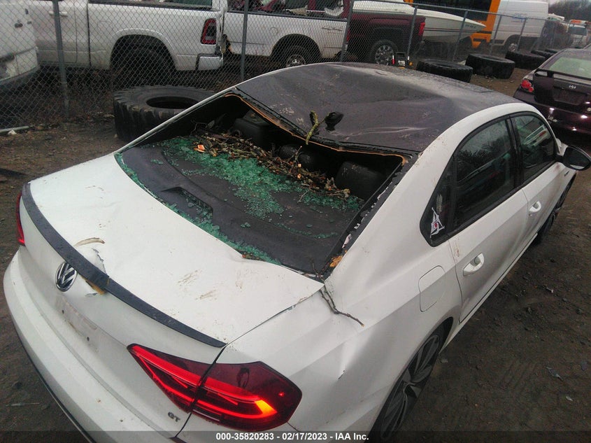 VIN 1VWJM7A3XJC050055 2018 VOLKSWAGEN PASSAT V6 GT