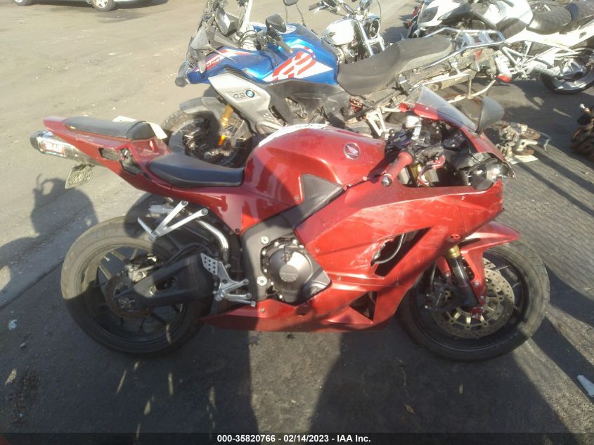 2018 HONDA CBR600 RR JH2PC40H0JK400060