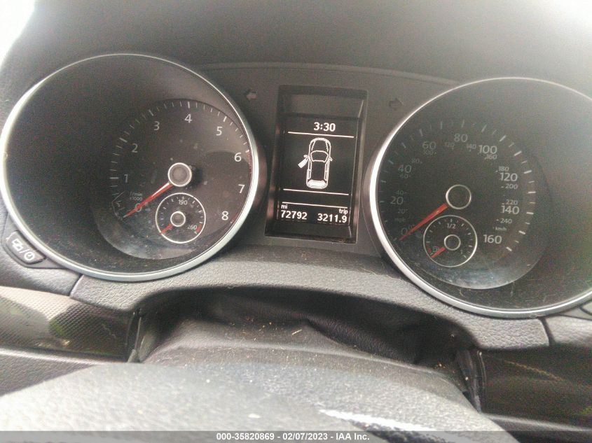 2014 VOLKSWAGEN JETTA SPORTWAGEN S - 3VWPP7AJ8EM603113