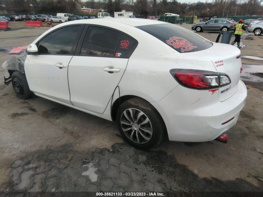 2013 MAZDA MAZDA3 I SPORT - JM1BL1U80D1704463