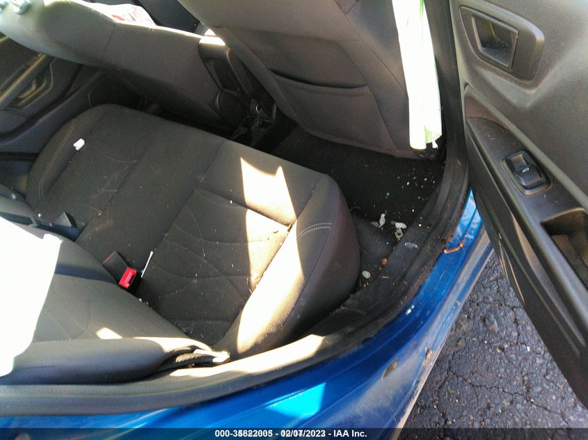 VIN 3FADP4BJ1JM110456 2018 FORD FIESTA SE