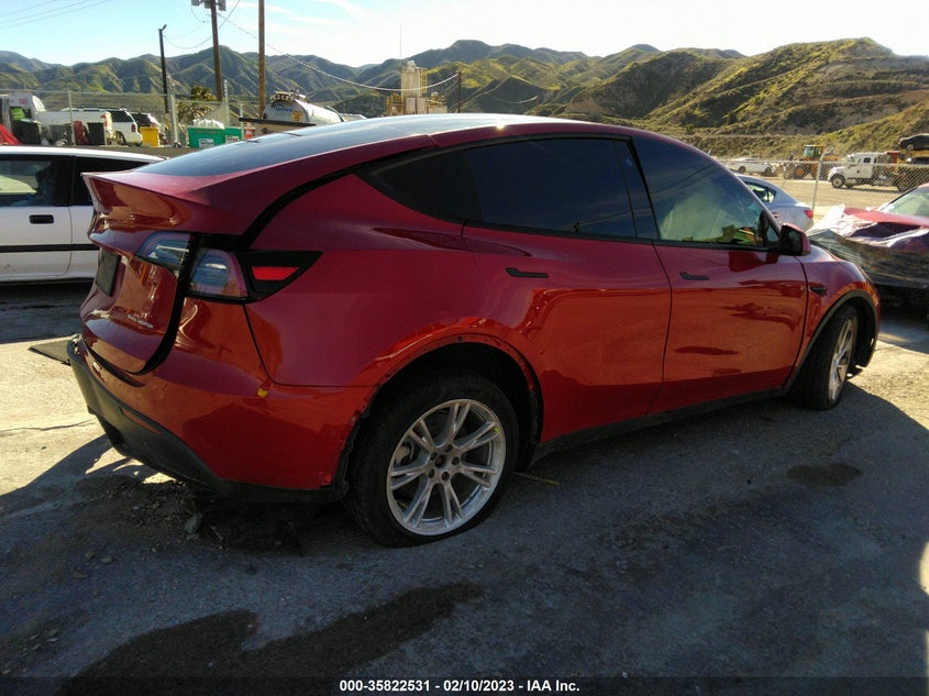 VIN 7SAYGDEE0NF361573 2022 TESLA MODEL Y LONG RANGE