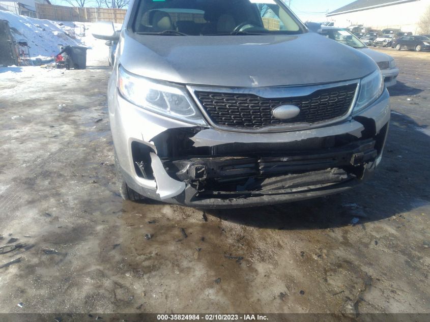 2015 KIA SORENTO LX - 5XYKTDA72FG557045