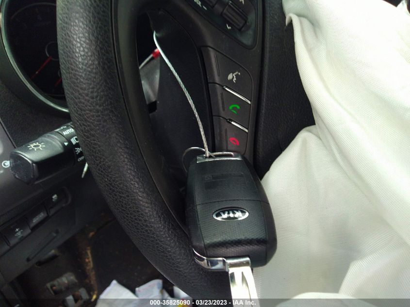 2016 KIA FORTE 5-DOOR LX - KNAFK5A85G5606118