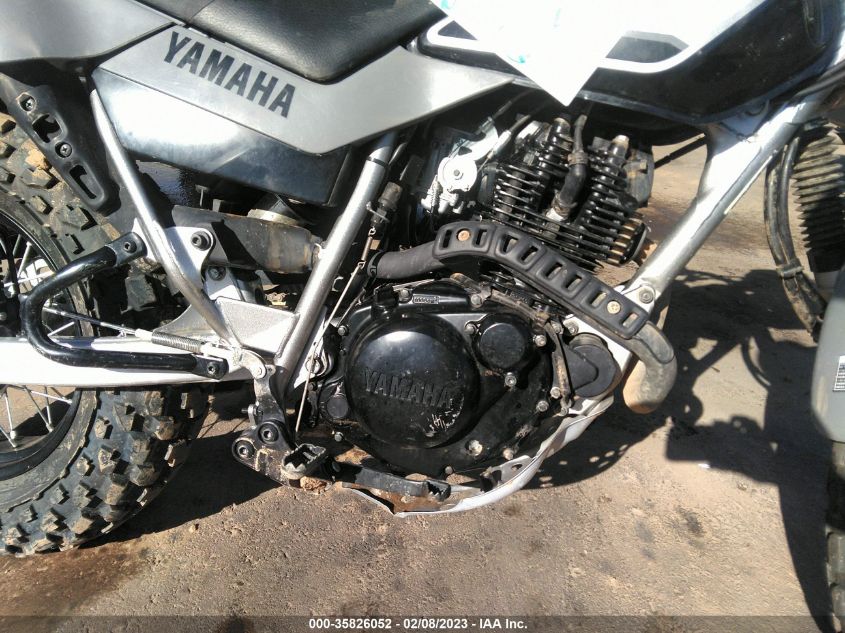 2022 YAMAHA TW200 C JYA3AWE08NA174823