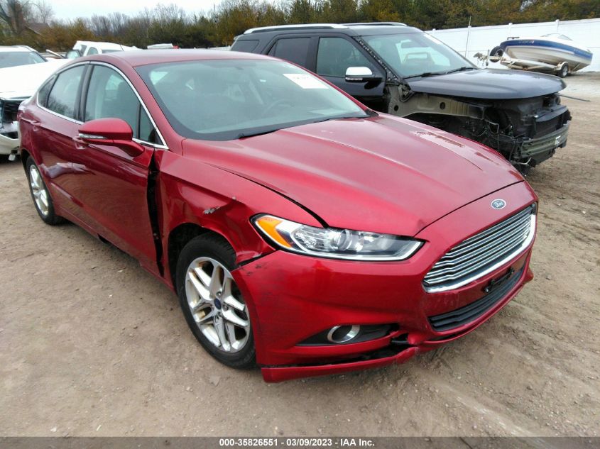 Lot #2541528572 2014 FORD FUSION SE salvage car