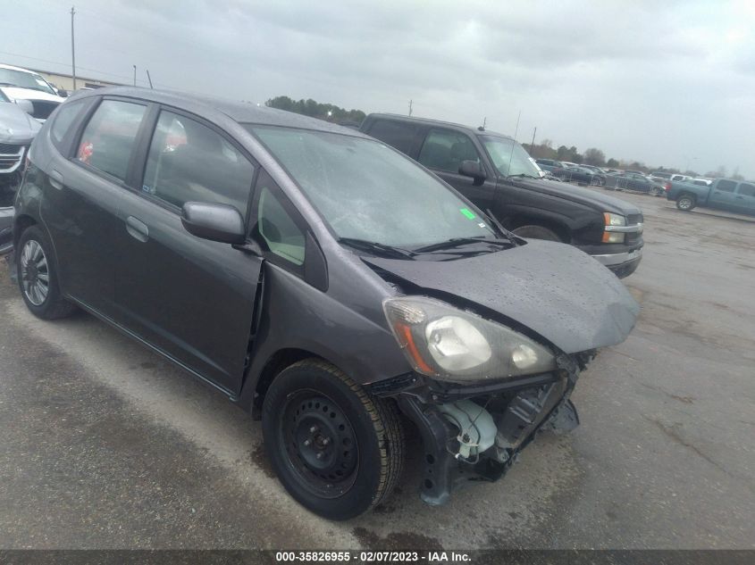 2013 HONDA FIT - JHMGE8H31DC017132