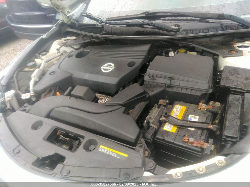 2014 NISSAN ALTIMA 2.5 SV - 1N4AL3APXEN233909