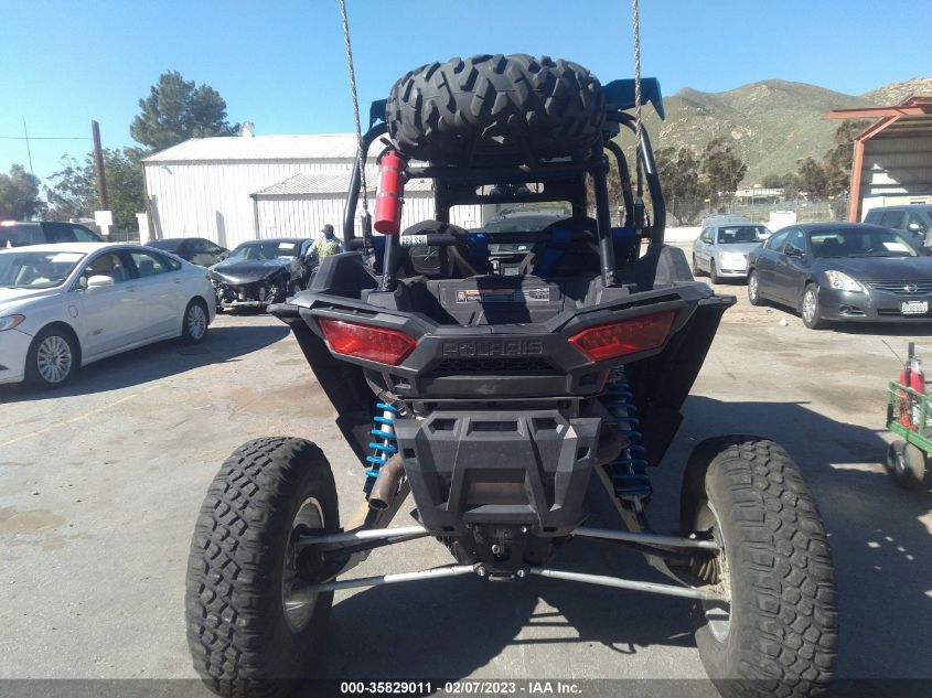 2018 POLARIS RZR XP 4 TURBO EPS - 3NSVFE92XJF420212