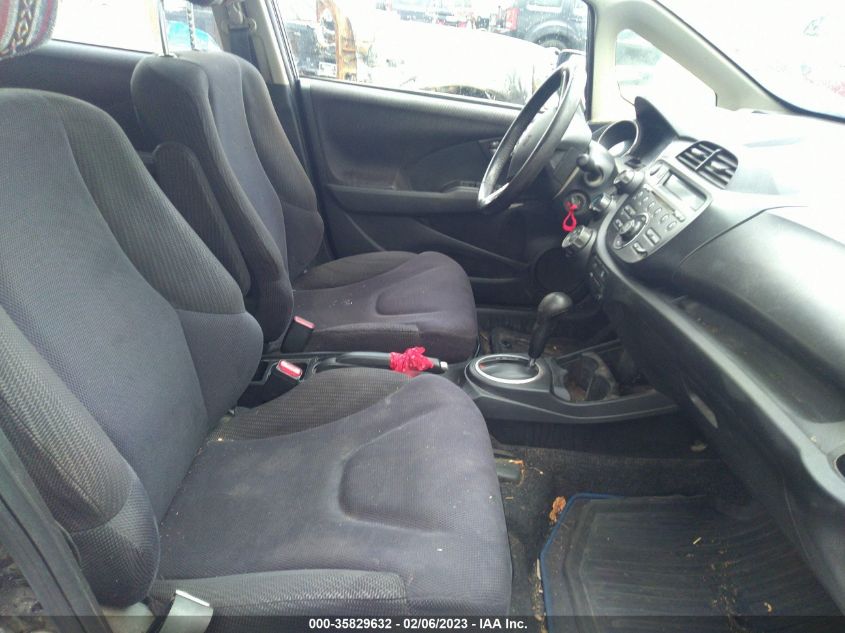2013 HONDA FIT SPORT - JHMGE8H58DC036746