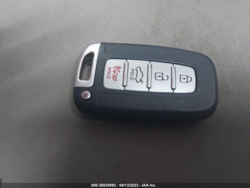 2013 HYUNDAI SONATA HYBRID - KMHEC4A45DA077450