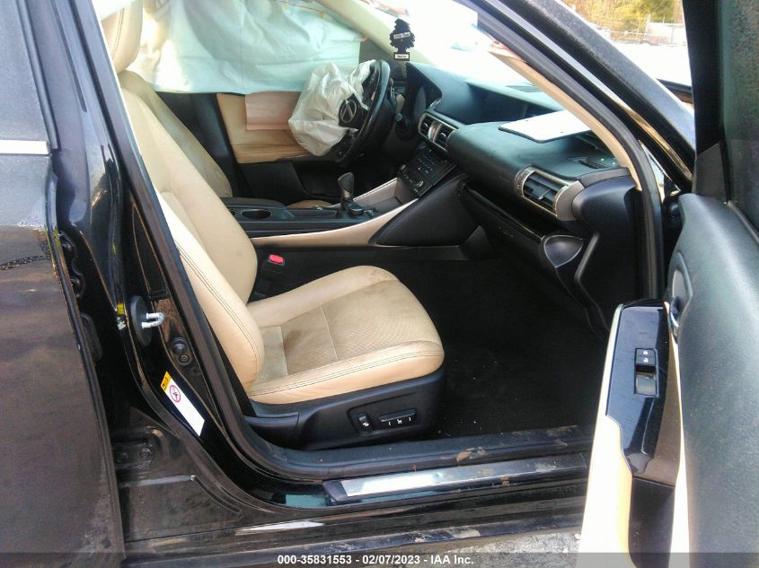 2016 LEXUS IS 200T JTHBA1D21G5018509