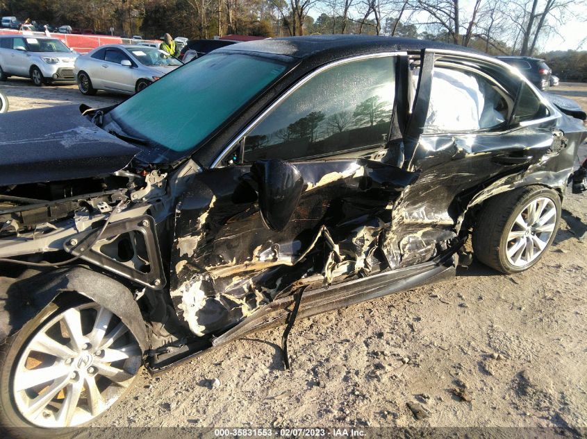 2016 LEXUS IS 200T JTHBA1D21G5018509