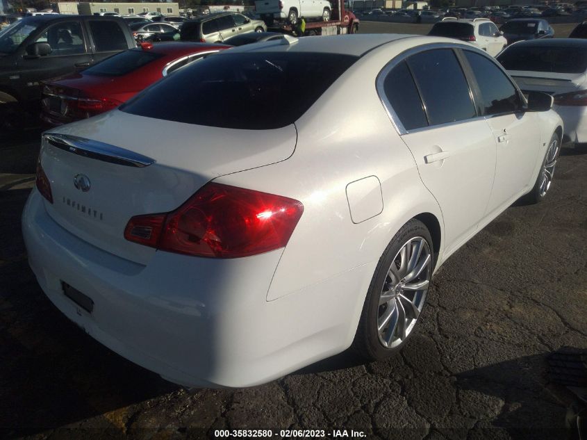 2015 INFINITI Q40 JN1CV6AP9FM503107