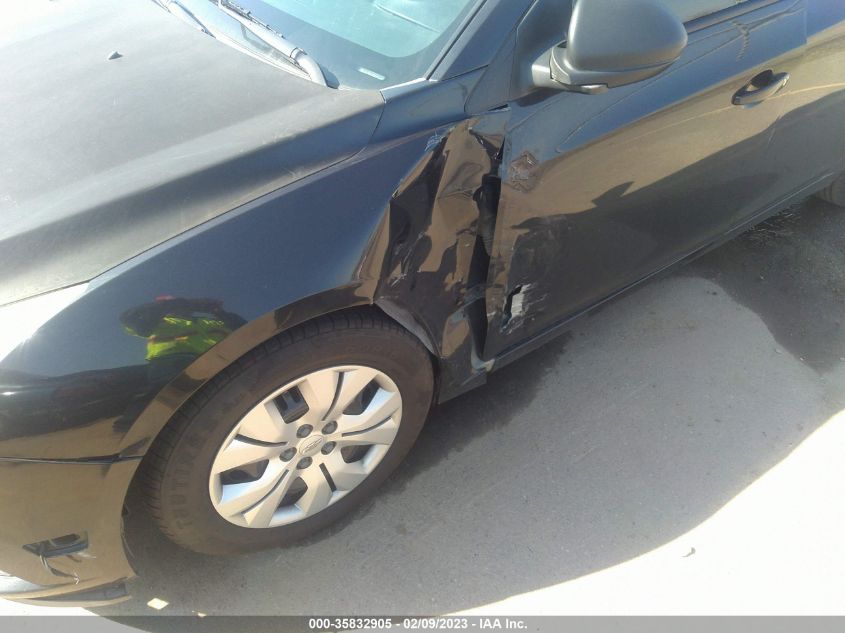 2013 CHEVROLET CRUZE LS - 1G1PA5SG8D7216557