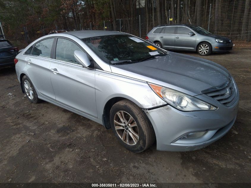 VIN 5NPEB4AC4DH743768 2013 HYUNDAI SONATA no.1