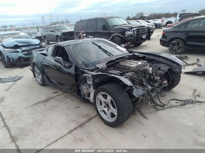 2015 CHEVROLET CORVETTE Z06 2LZ - 1G1YR2D67F5600943