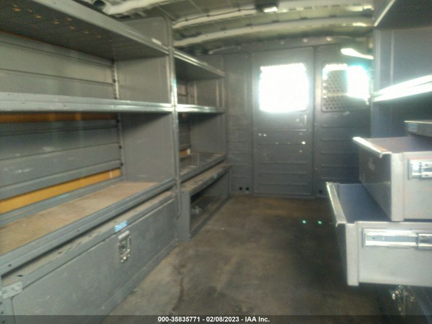 2013 NISSAN NV SV 1N6AF0KY9DN111979