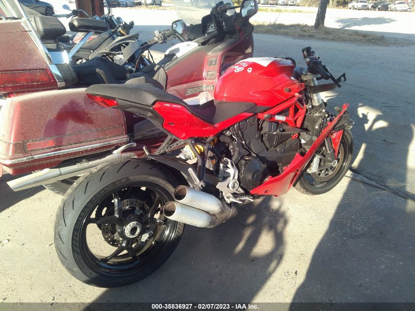 2017 DUCATI SUPERSPORT - ZDMVABDS5HB002194