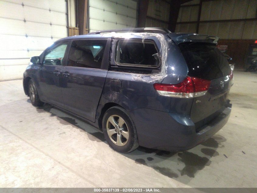 VIN 5TDKK3DC4DS396297 2013 TOYOTA SIENNA no.3