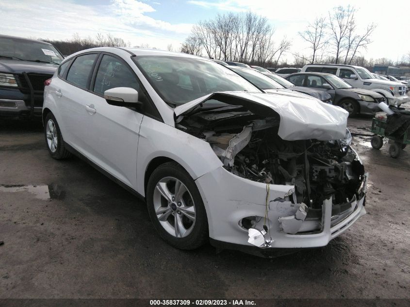 2014 FORD FOCUS SE - 1FADP3K27EL379782