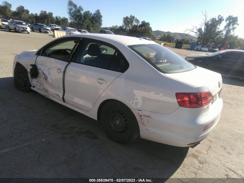 2014 VOLKSWAGEN JETTA SEDAN S - 3VW2K7AJ0EM224325