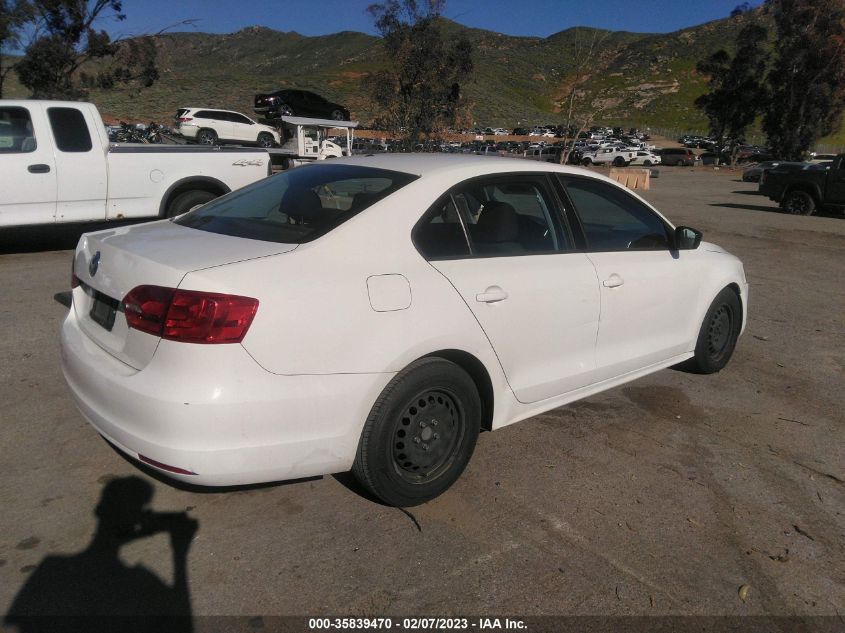 2014 VOLKSWAGEN JETTA SEDAN S - 3VW2K7AJ0EM224325