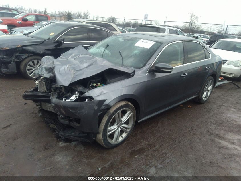 2014 VOLKSWAGEN PASSAT TDI SE W/SUNROOF - 1VWBN7A30EC003074