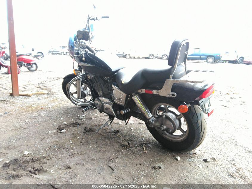 2004 HONDA VT1100 C 1HFSC18014A801326