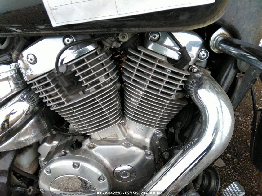 2004 HONDA VT1100 C 1HFSC18014A801326