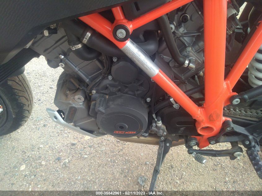 2017 KTM 1290 SUPER DUKE GT - VBKV6940XHM953806