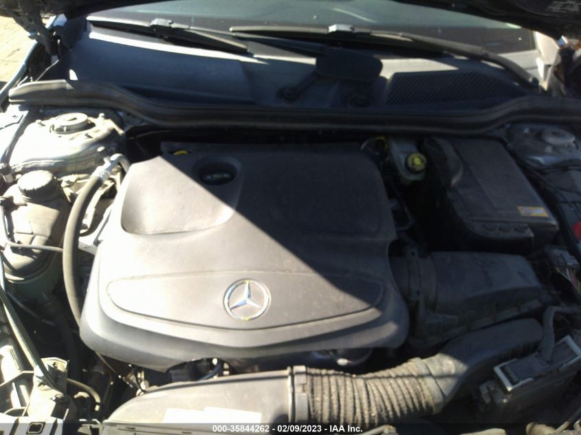 2015 MERCEDES-BENZ GLA-CLASS GLA 250 WDCTG4GB0FJ096247