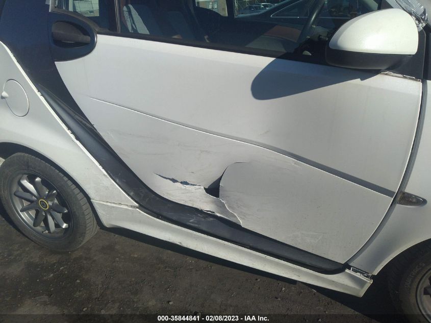 2014 SMART FORTWO PURE/PASSION WMEEJ3BA9EK743408