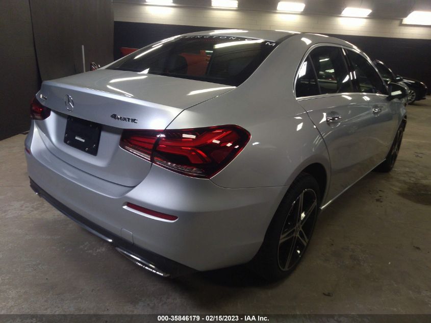 2022 MERCEDES-BENZ A-CLASS A 220 W1K3G4FB3NJ363361