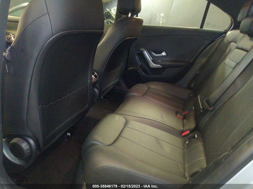 2022 MERCEDES-BENZ A-CLASS A 220 W1K3G4FB3NJ363361