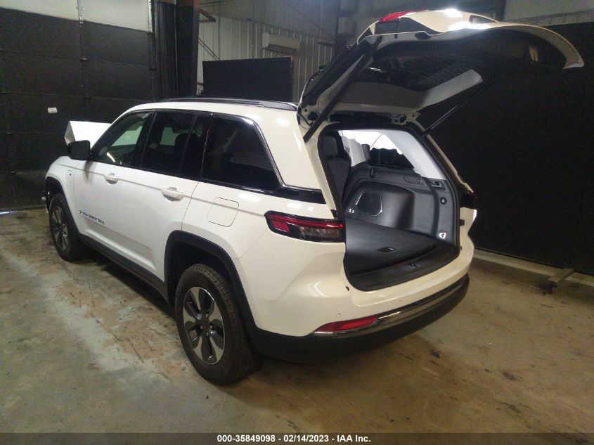 2022 JEEP GRAND CHEROKEE 4XE 1C4RJYB68N8721471