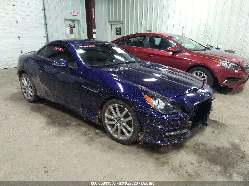 2013 MERCEDES-BENZ SLK-CLASS SLK 250 - WDDPK4HA1DF055417
