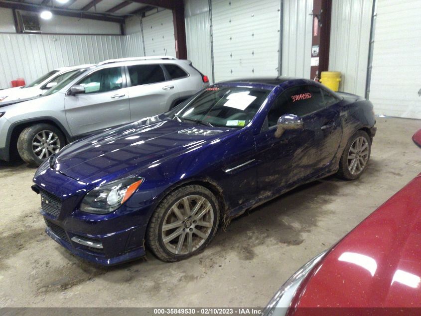 2013 MERCEDES-BENZ SLK-CLASS SLK 250 - WDDPK4HA1DF055417