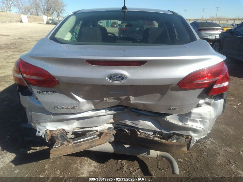 VIN 1FADP3F23HL315091 2017 FORD FOCUS SE